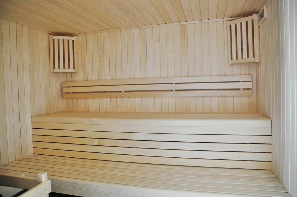 Golden Tulip Pornic Suites- Appart Hotel Kültér fotó