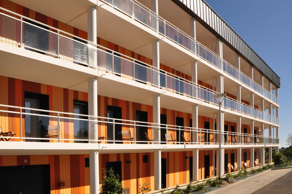 Golden Tulip Pornic Suites- Appart Hotel Kültér fotó