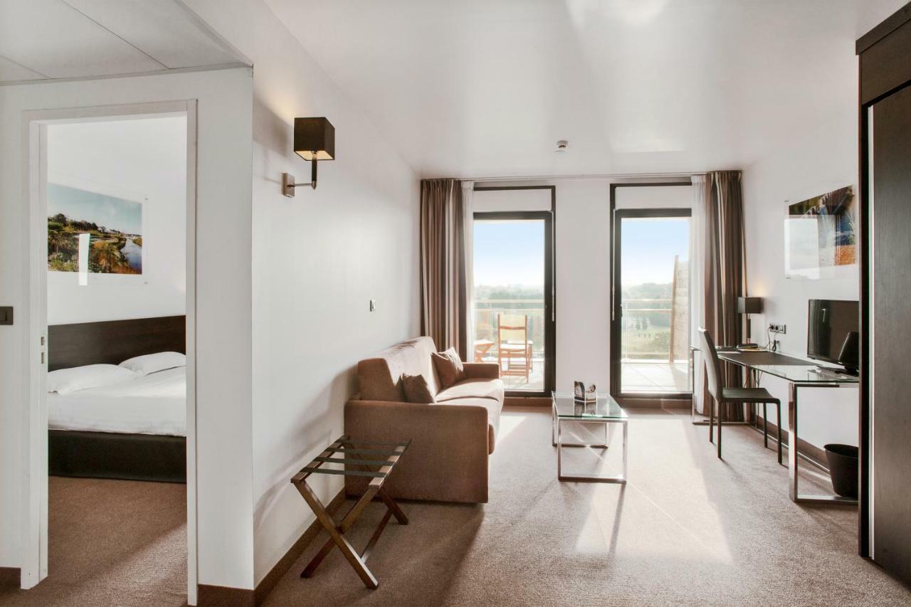 Golden Tulip Pornic Suites- Appart Hotel Kültér fotó