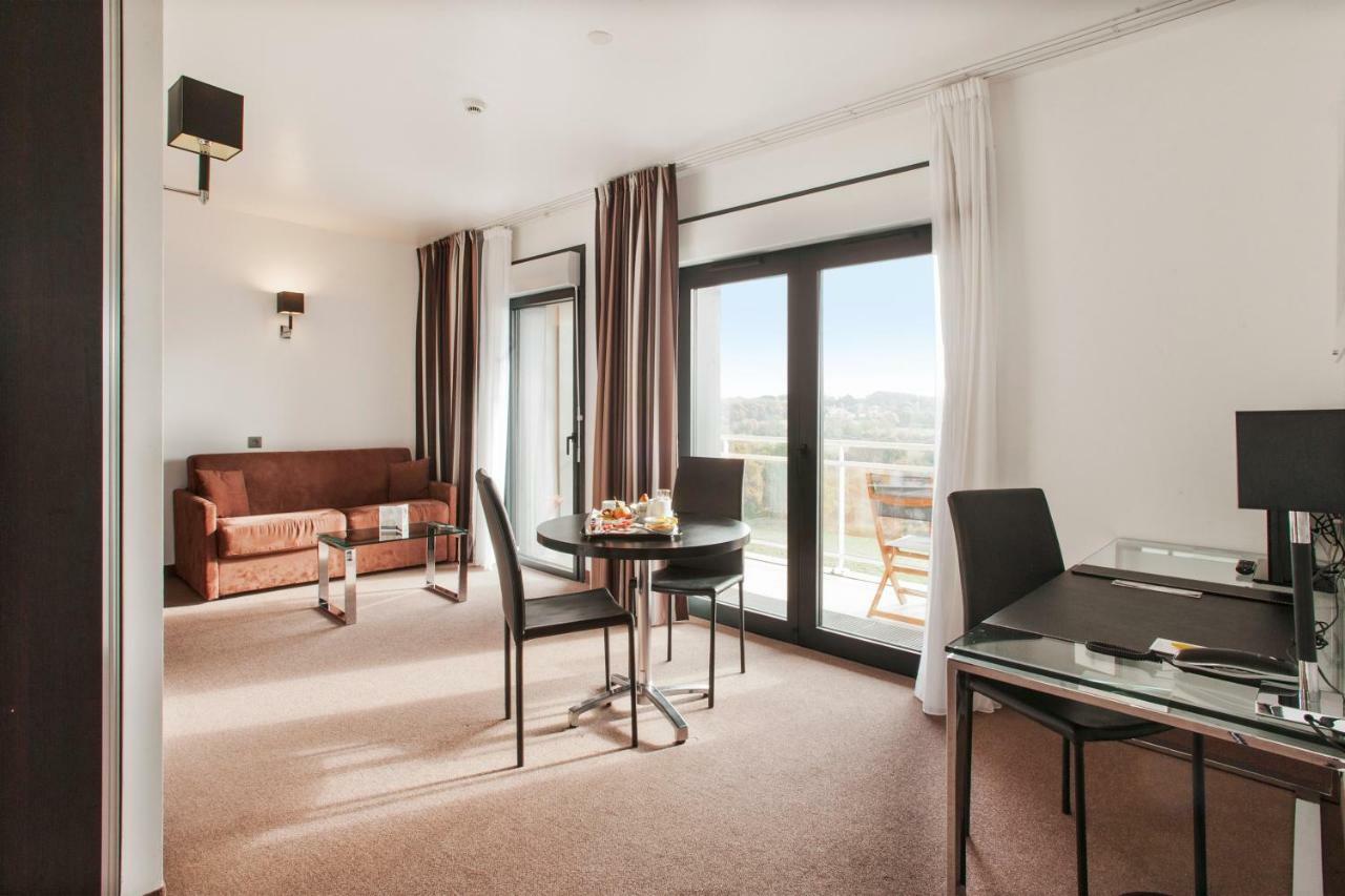 Golden Tulip Pornic Suites- Appart Hotel Kültér fotó