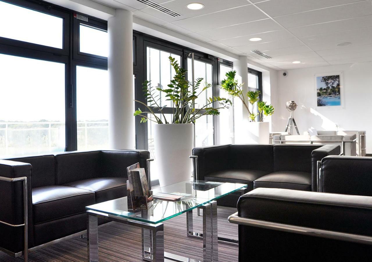 Golden Tulip Pornic Suites- Appart Hotel Kültér fotó