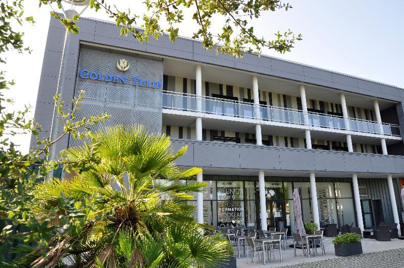 Golden Tulip Pornic Suites- Appart Hotel Kültér fotó
